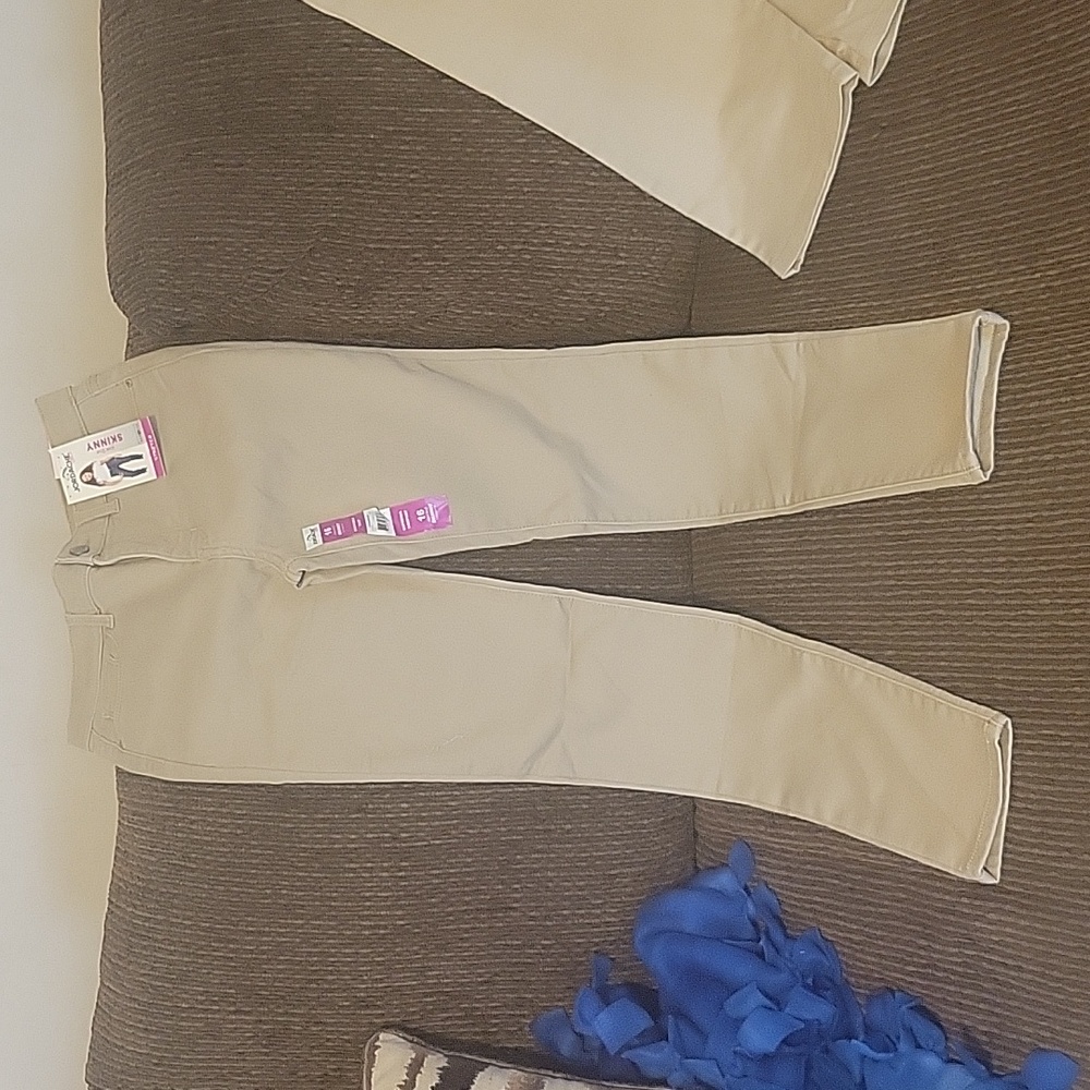 Jordache khaki jeans